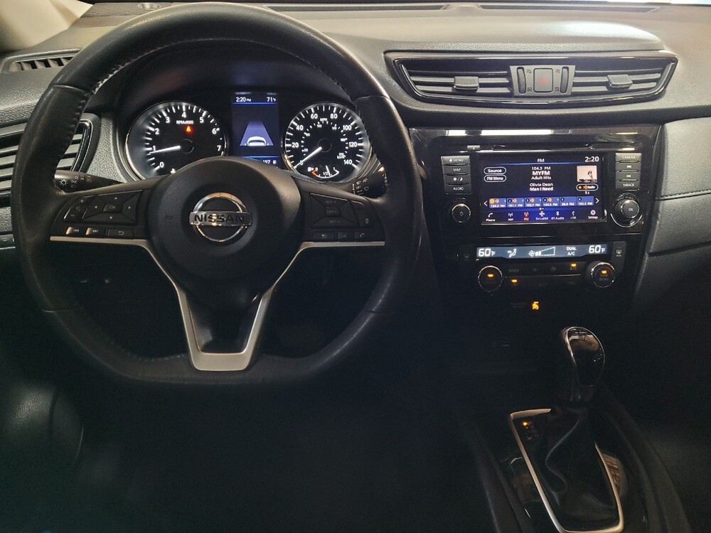 2018 Nissan Rogue in Downey, CA 90241 - 18140399 22