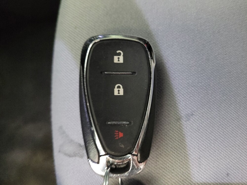 2020 Chevrolet Equinox in El Cajon, CA 92020 - 18140401 32