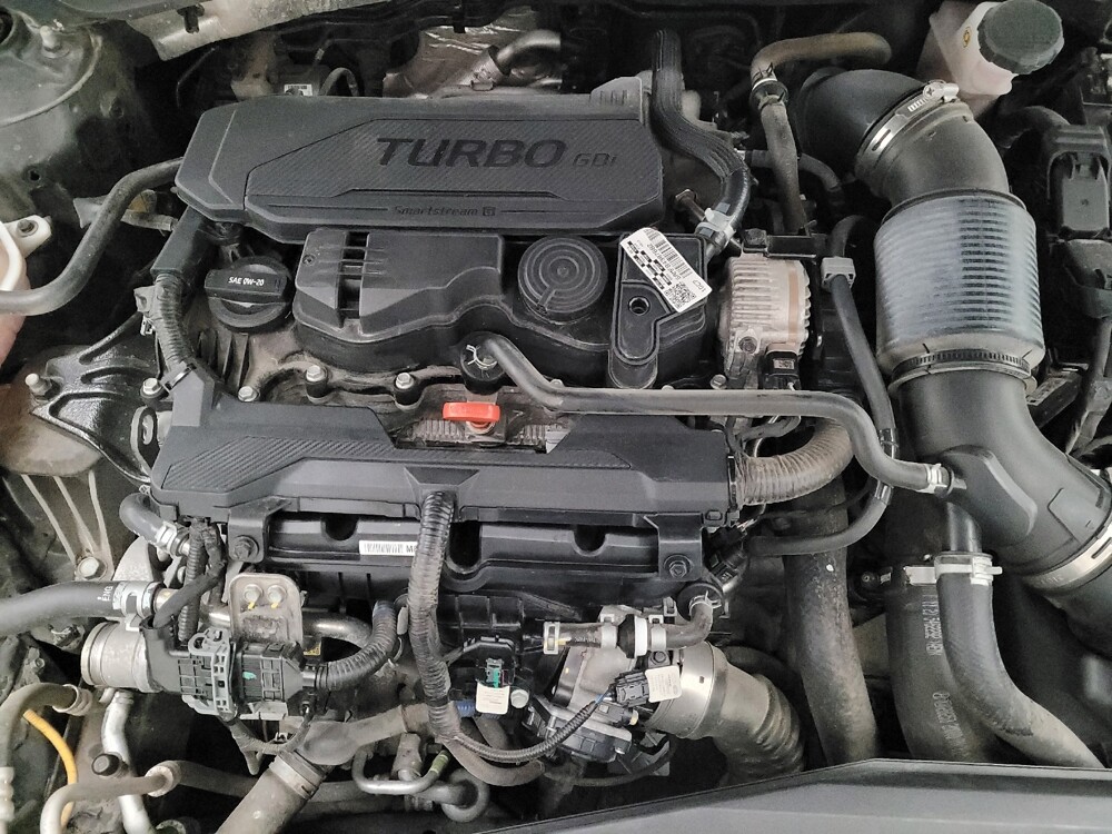 2022 Hyundai Sonata in Downey, CA 90241 - 18140402 30
