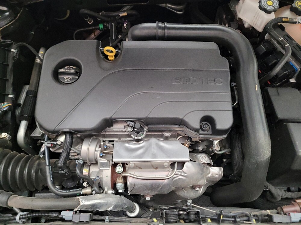 2023 Chevrolet Malibu in Riverside, CA 92504 - 18140403 30
