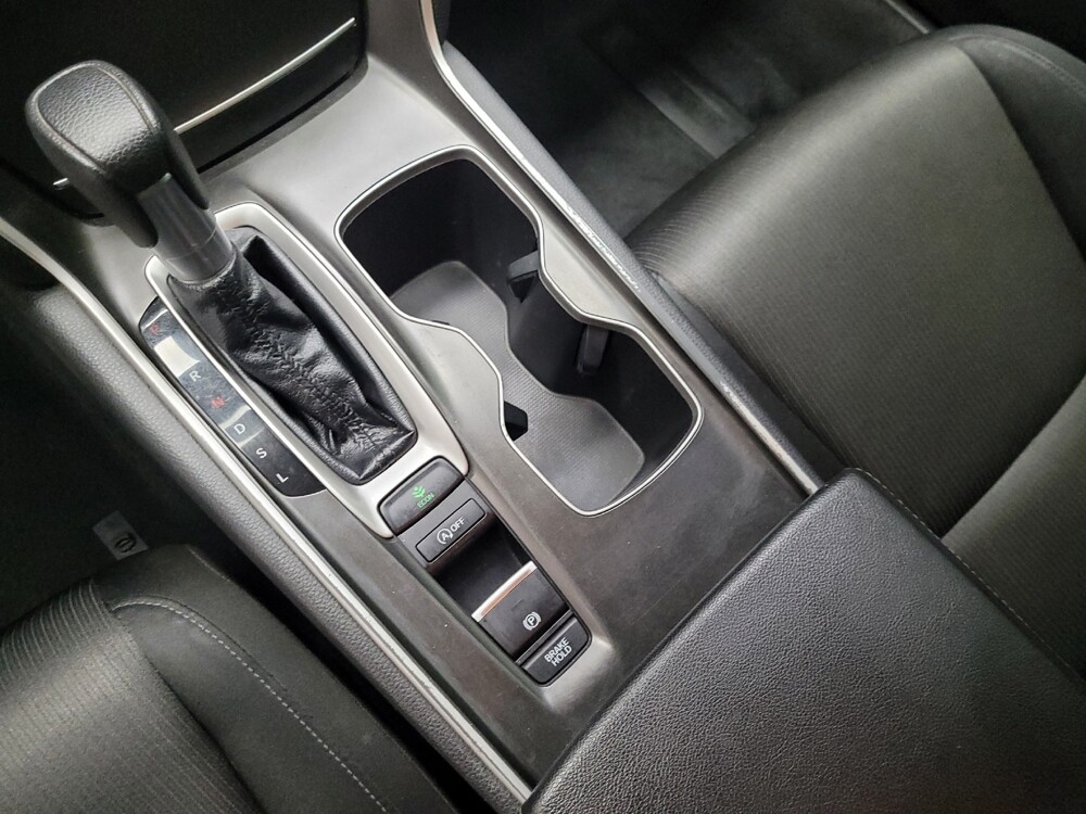 2021 Honda Accord in Las Vegas, NV 89102 - 18140406 26