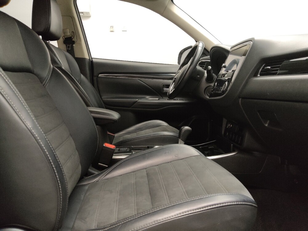 2019 Mitsubishi Outlander in Tyler, TX 75701 - 18140412 21