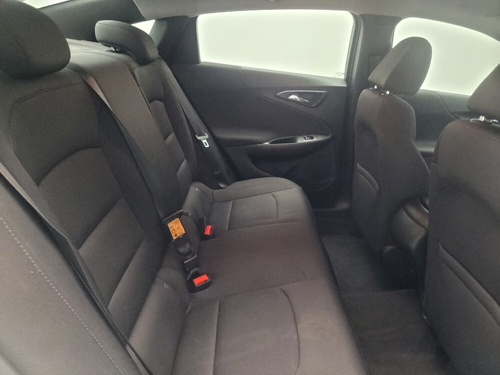 2019 Chevrolet Malibu in Jackson, MS 39211 - 18140414 19