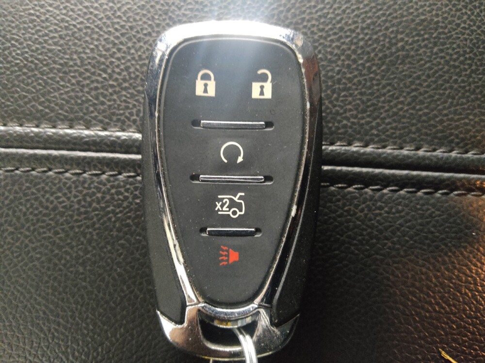 2020 Chevrolet Malibu in Columbus, GA 31909 - 18140424 32