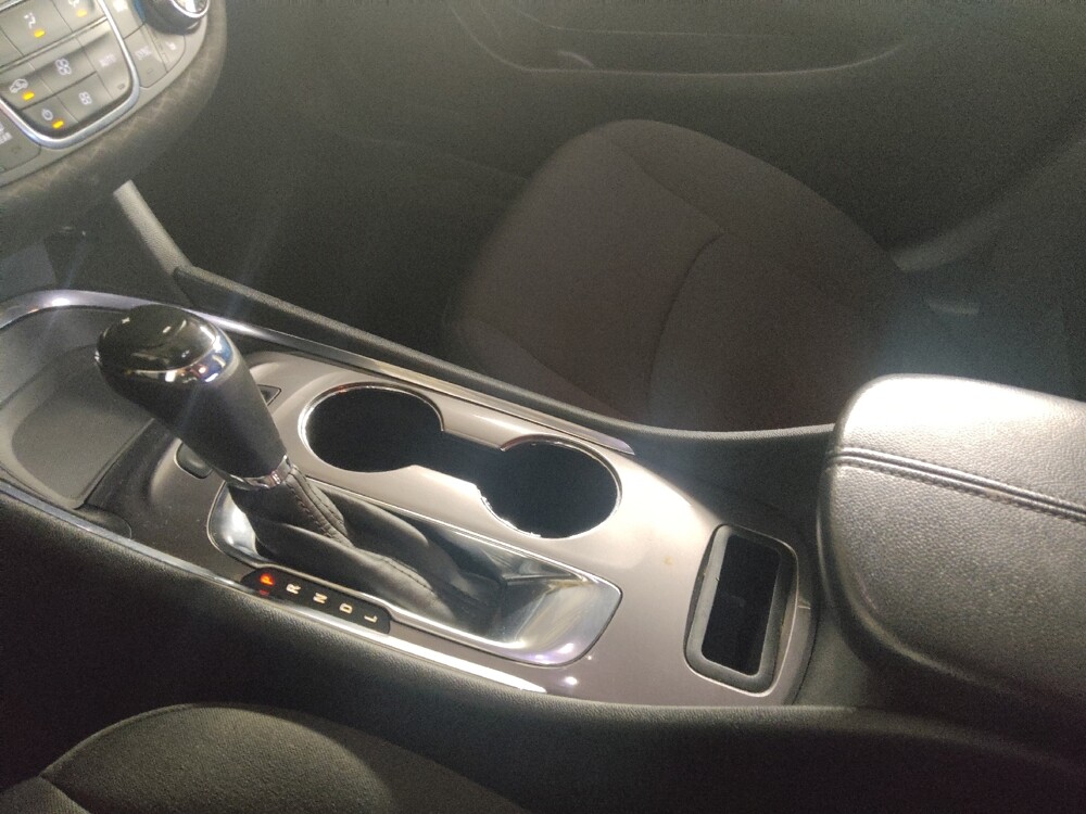 2020 Chevrolet Malibu in Columbus, GA 31909 - 18140424 26