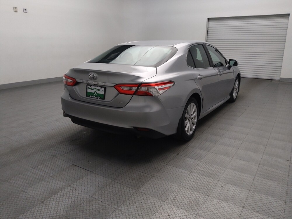 2018 Toyota Camry in Tyler, TX 75701 - 18140431 9