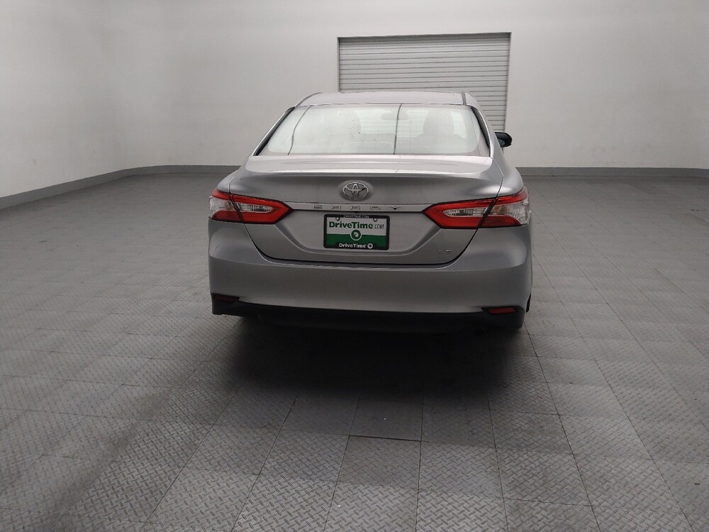 2018 Toyota Camry in Tyler, TX 75701 - 18140431 7