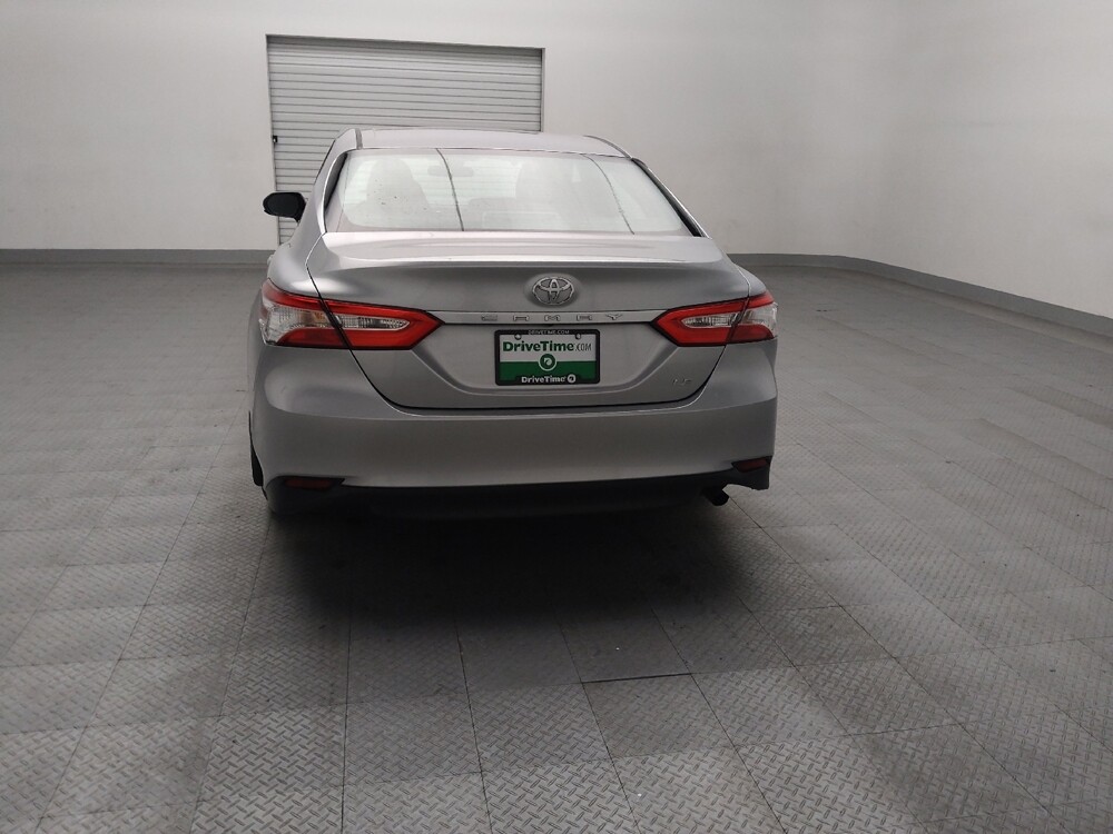2018 Toyota Camry in Tyler, TX 75701 - 18140431 6