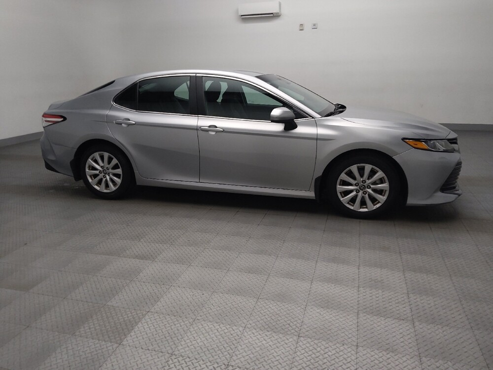 2018 Toyota Camry in Tyler, TX 75701 - 18140431 11