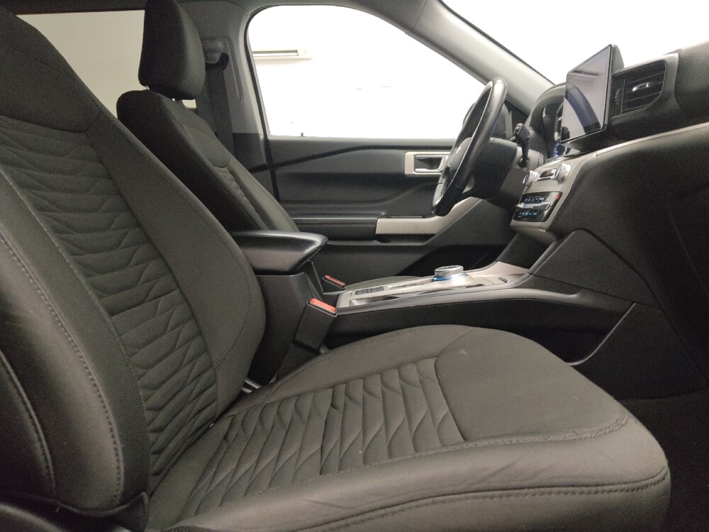 2021 Ford Explorer in Tulsa, OK 74145 - 18140434 21