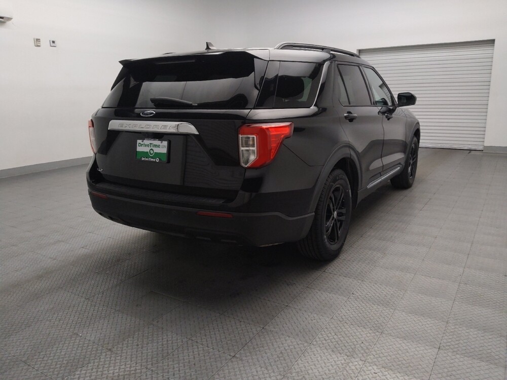 2021 Ford Explorer in Tulsa, OK 74145 - 18140434 9