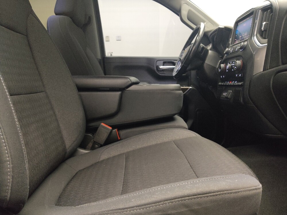 2020 Chevrolet Silverado 1500 in Oklahoma City, OK 73139 - 18140442 21