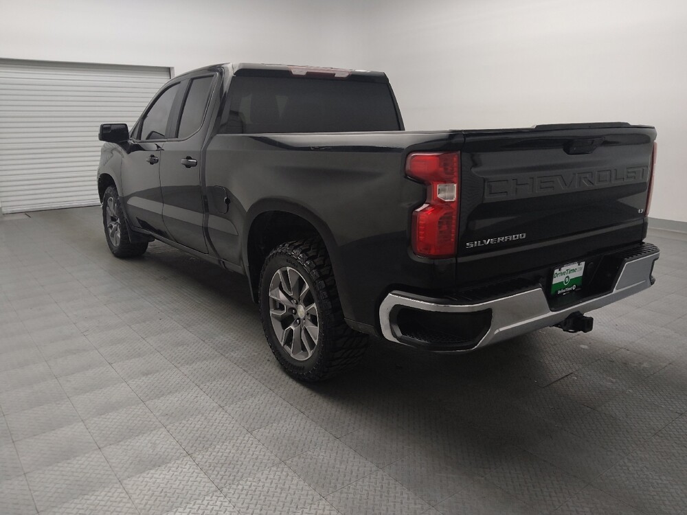2020 Chevrolet Silverado 1500 in Oklahoma City, OK 73139 - 18140442 5