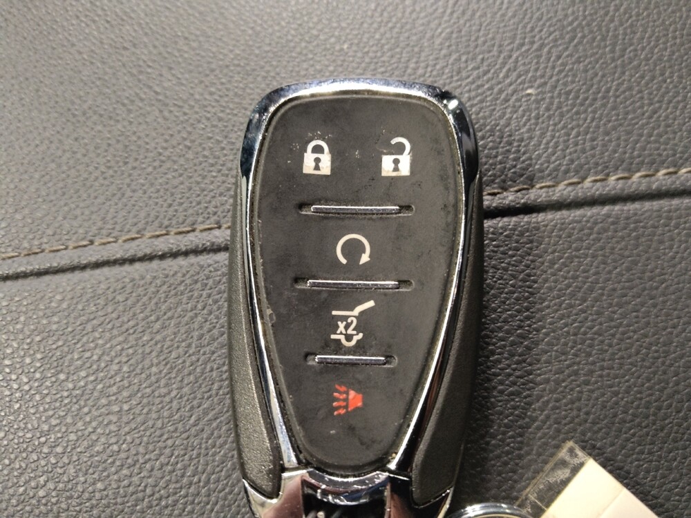 2018 Chevrolet Traverse in Tulsa, OK 74145 - 18140443 32