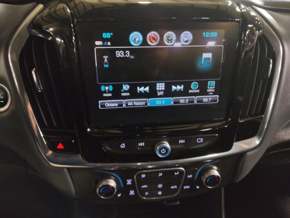 2018 Chevrolet Traverse in Tulsa, OK 74145 - 18140443 25