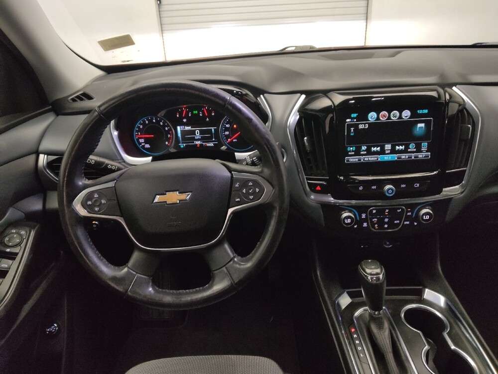 2018 Chevrolet Traverse in Tulsa, OK 74145 - 18140443 22