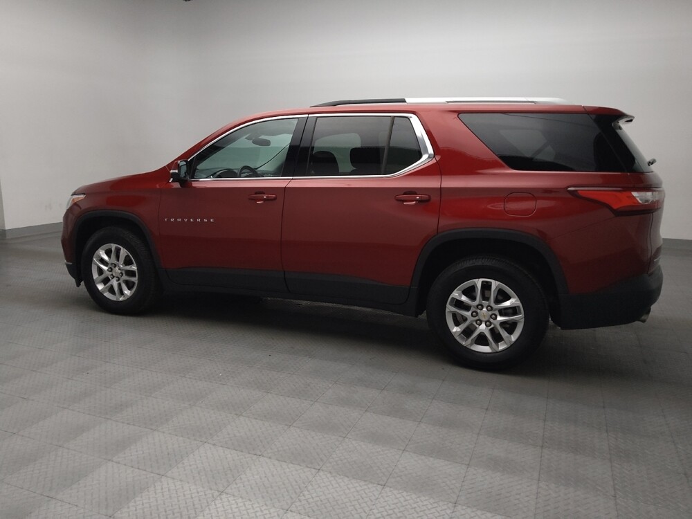 2018 Chevrolet Traverse in Tulsa, OK 74145 - 18140443 3