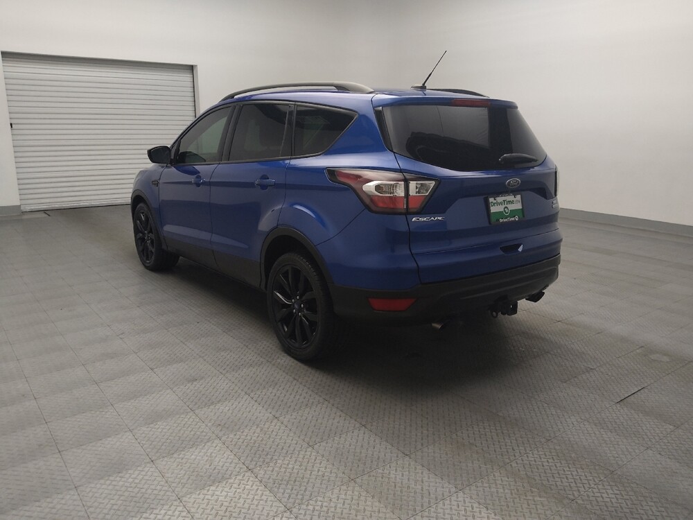 2017 Ford Escape in Tyler, TX 75701 - 18140449 5