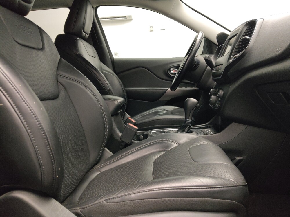 2021 Jeep Cherokee in Tyler, TX 75701 - 18140450 21