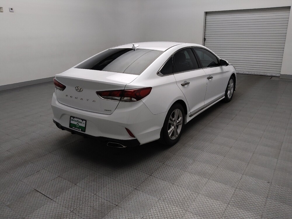 2018 Hyundai Sonata in Tyler, TX 75701 - 18140451 9