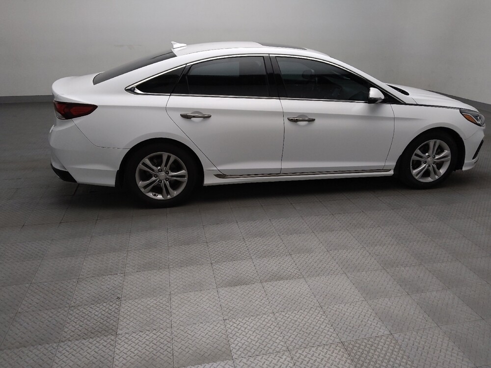 2018 Hyundai Sonata in Tyler, TX 75701 - 18140451 10