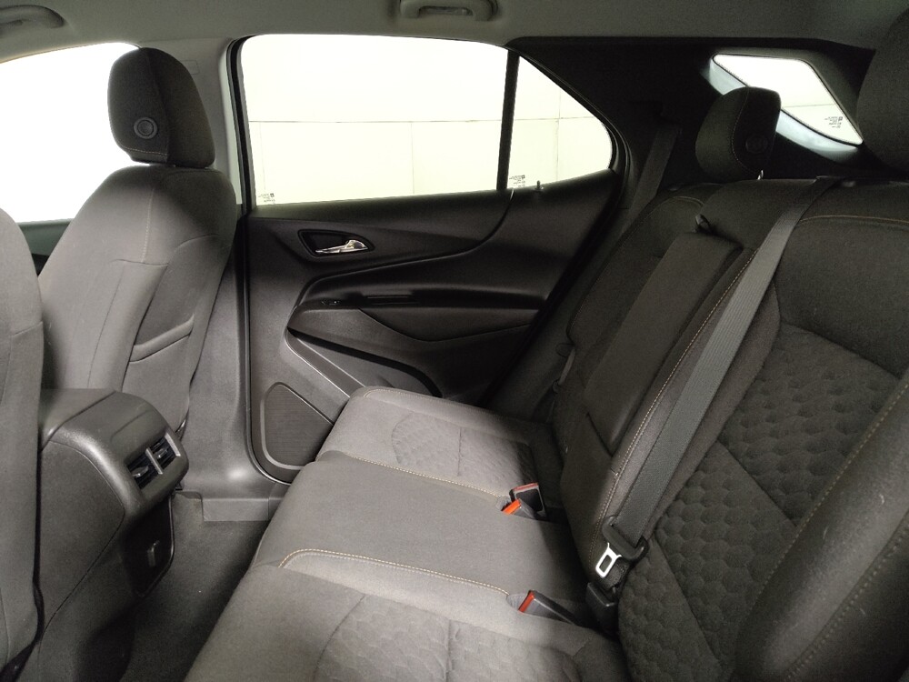 2018 Chevrolet Equinox in Midlothian, IL 60445 - 18140454 18