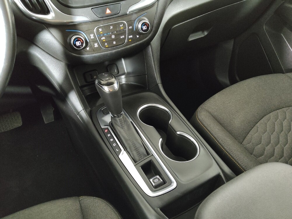 2018 Chevrolet Equinox in Midlothian, IL 60445 - 18140454 26