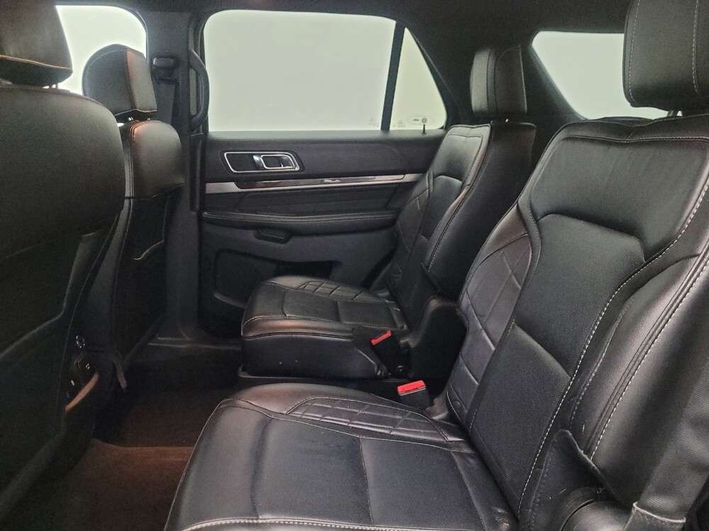 2018 Ford Explorer in Glendale, AZ 85301 - 18140458 18