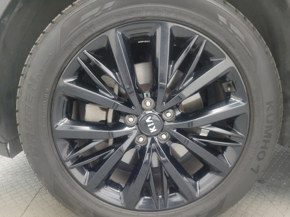 2021 Kia Telluride in Glendale, AZ 85301 - 18140460 31