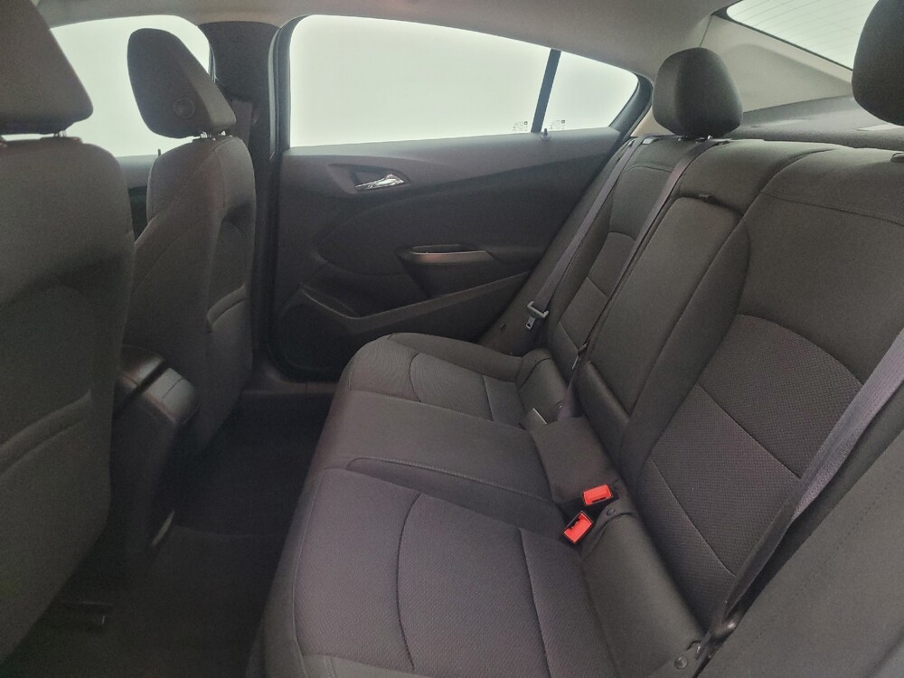 2016 Chevrolet Cruze in Chandler, AZ 85225 - 18140461 18