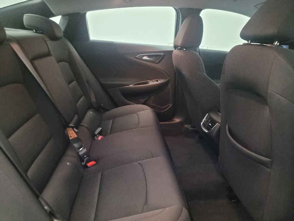2023 Chevrolet Malibu in Glendale, AZ 85301 - 18140462 19