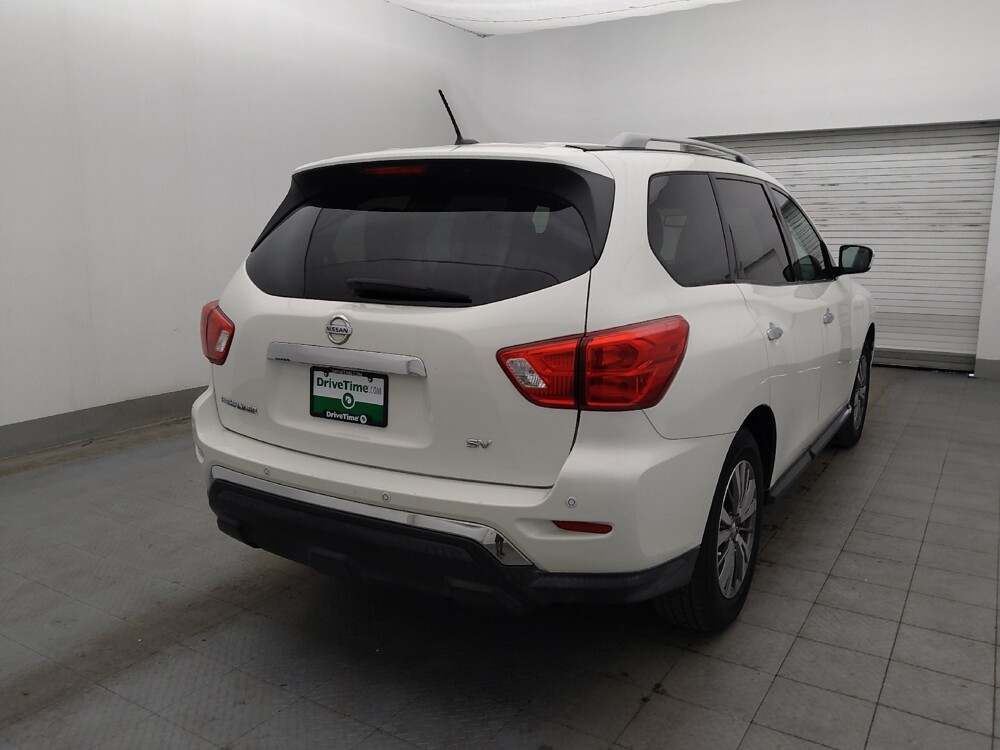 2018 Nissan Pathfinder in Pensacola, FL 32505 - 18140469 9