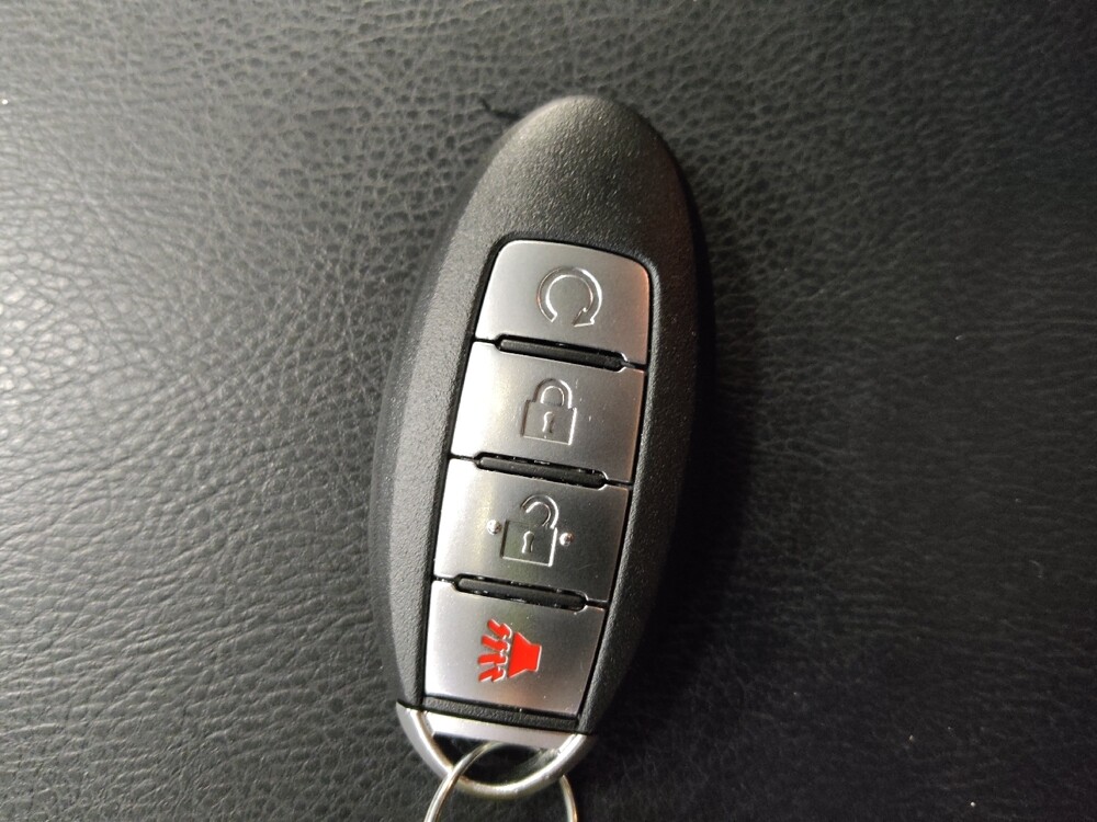 2018 Nissan Pathfinder in Pensacola, FL 32505 - 18140469 32