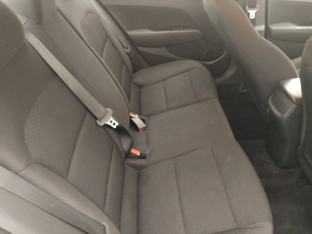 2020 Hyundai Elantra in Pensacola, FL 32505 - 18140471 19