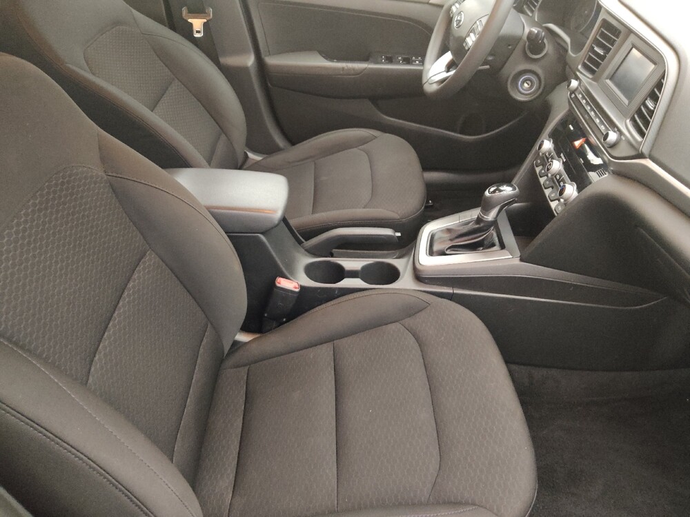 2020 Hyundai Elantra in Pensacola, FL 32505 - 18140471 21