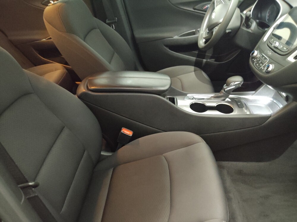 2022 Chevrolet Malibu in Tampa, FL 33612 - 18140477 21