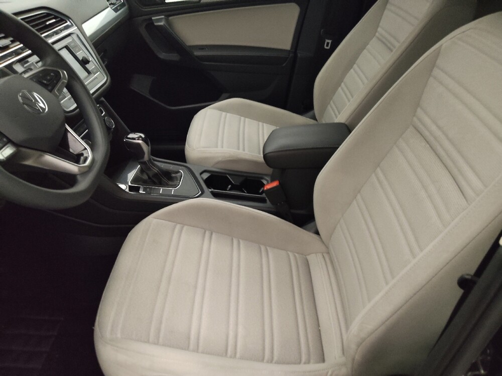 2022 Volkswagen Tiguan in Tampa, FL 33612 - 18140478 17