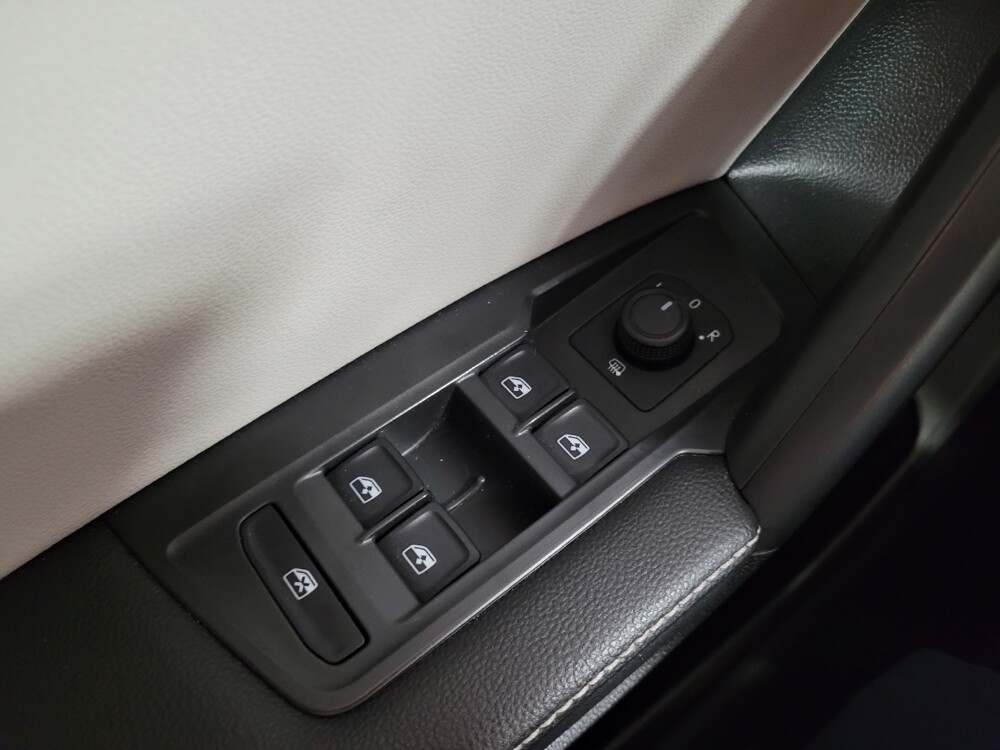2022 Volkswagen Tiguan in Tampa, FL 33612 - 18140478 27
