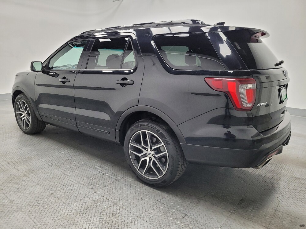 2017 Ford Explorer in Las Vegas, NV 89104 - 18140484 3