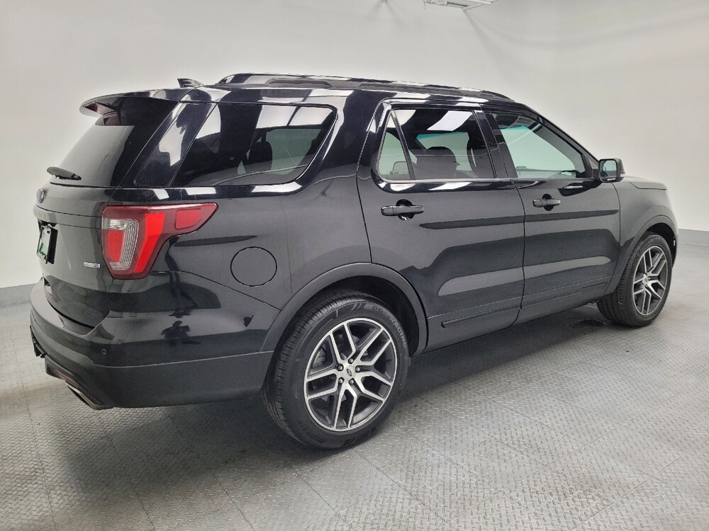 2017 Ford Explorer in Las Vegas, NV 89104 - 18140484 10