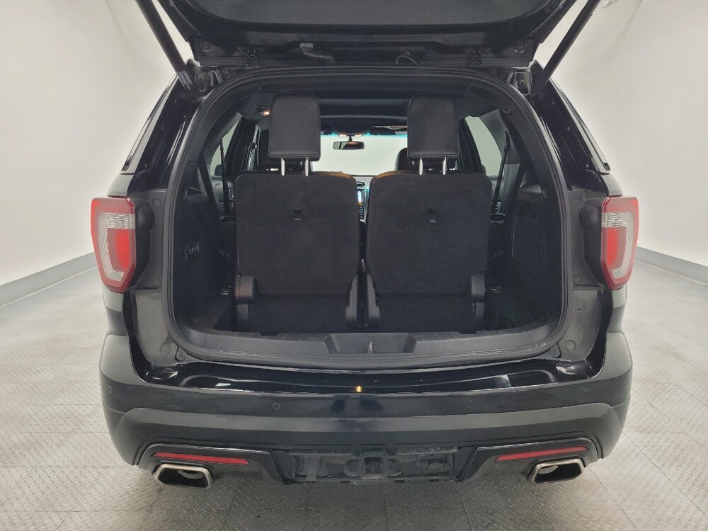 2017 Ford Explorer in Las Vegas, NV 89104 - 18140484 29