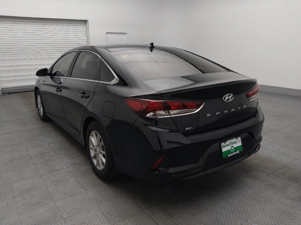 2019 Hyundai Sonata in Gainesville, FL 32609 - 18140497 5