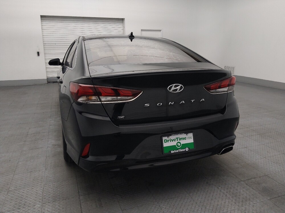 2019 Hyundai Sonata in Gainesville, FL 32609 - 18140497 6