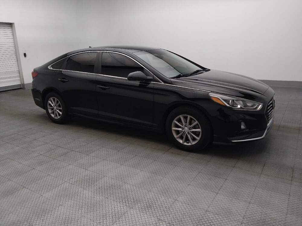 2019 Hyundai Sonata in Gainesville, FL 32609 - 18140497 11