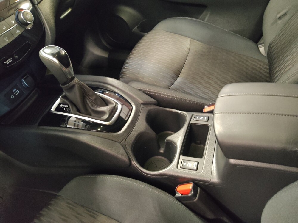 2019 Nissan Rogue in Pensacola, FL 32505 - 18140506 26
