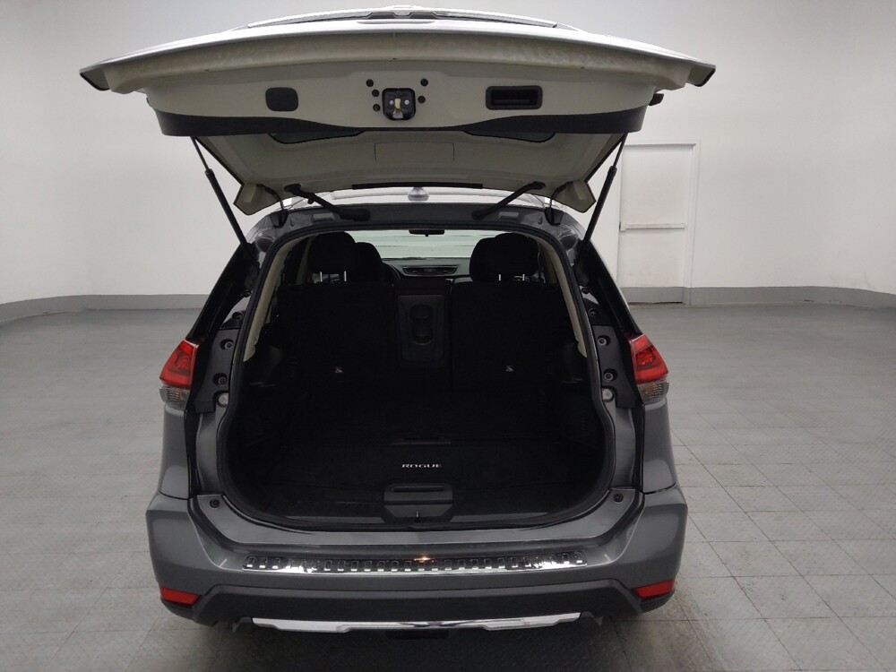 2019 Nissan Rogue in Pensacola, FL 32505 - 18140506 29