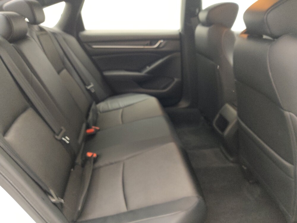 2018 Honda Accord in Ocala, FL 34471 - 18140512 19