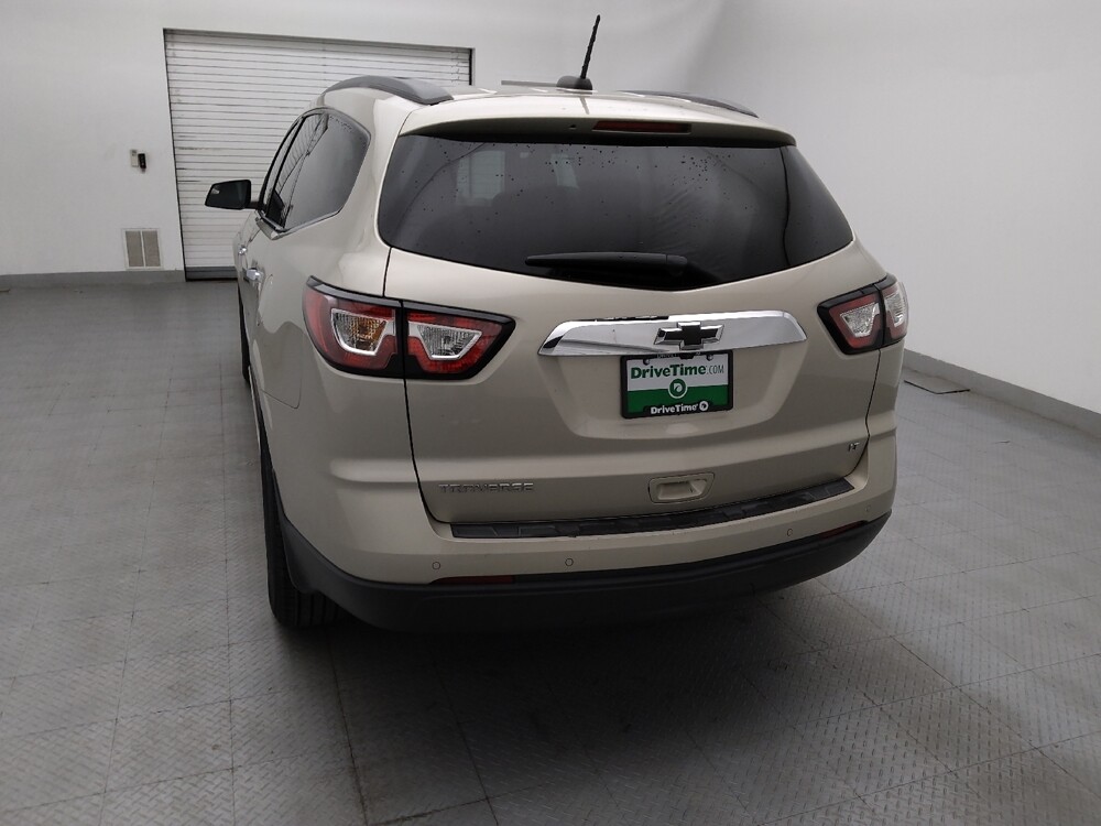 2017 Chevrolet Traverse in Salem, VA 24153 - 18140518 6