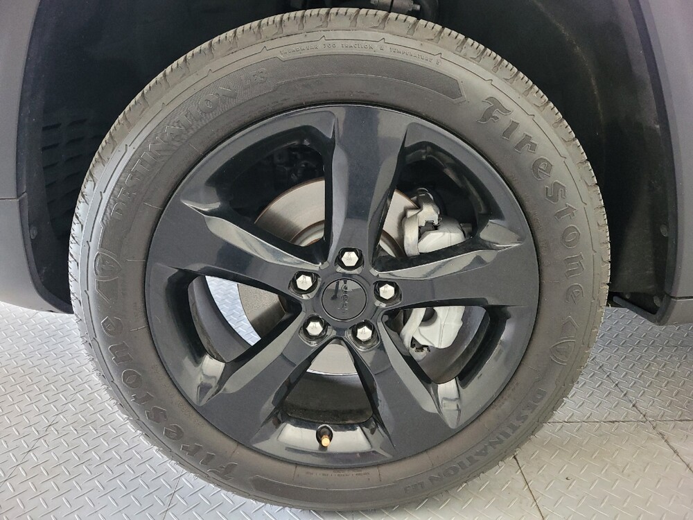 2023 Jeep Grand Cherokee in Greenville, SC 29607 - 18140523 31