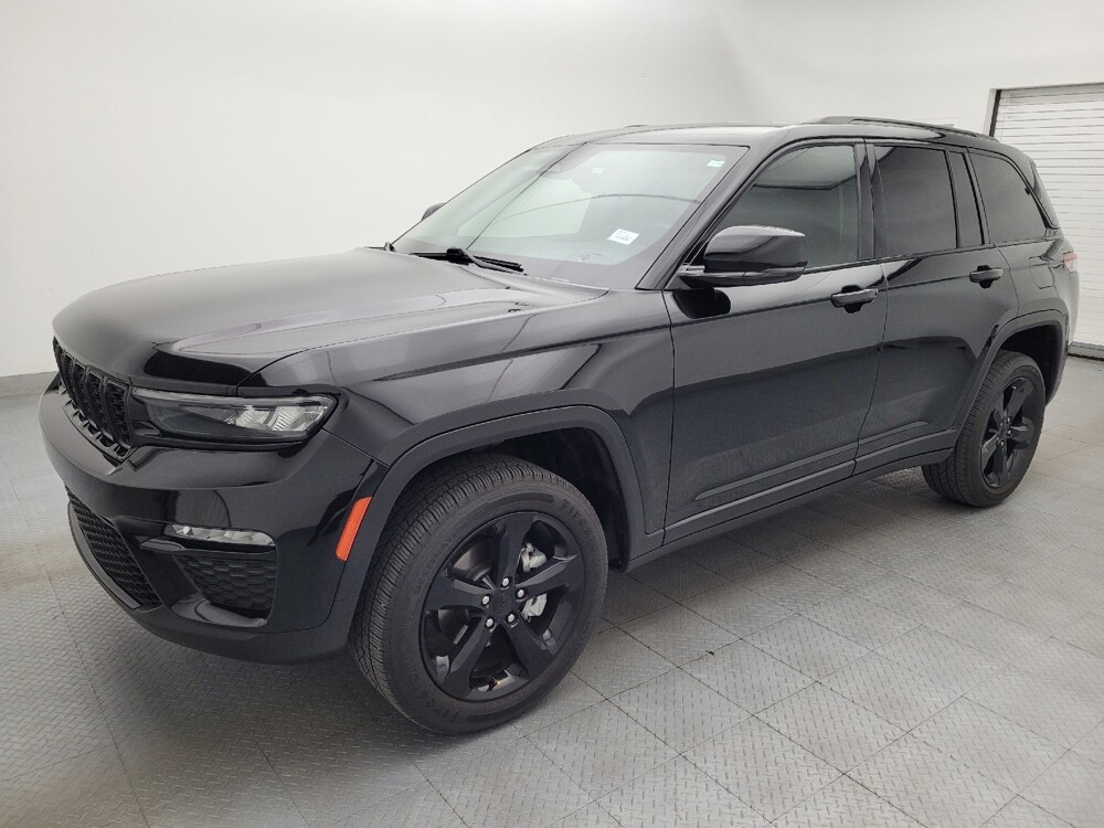 2023 Jeep Grand Cherokee in Greenville, SC 29607 - 18140523 2